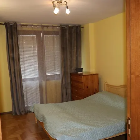 Apartment Moni *